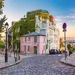 Elegant Montmartre Apartment Overlooking Paris Rooftops