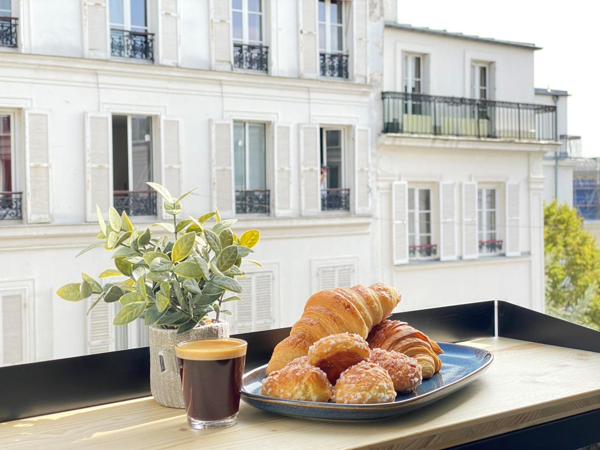 Aparthotel Elegant Montmartre Overlooking Rooftops