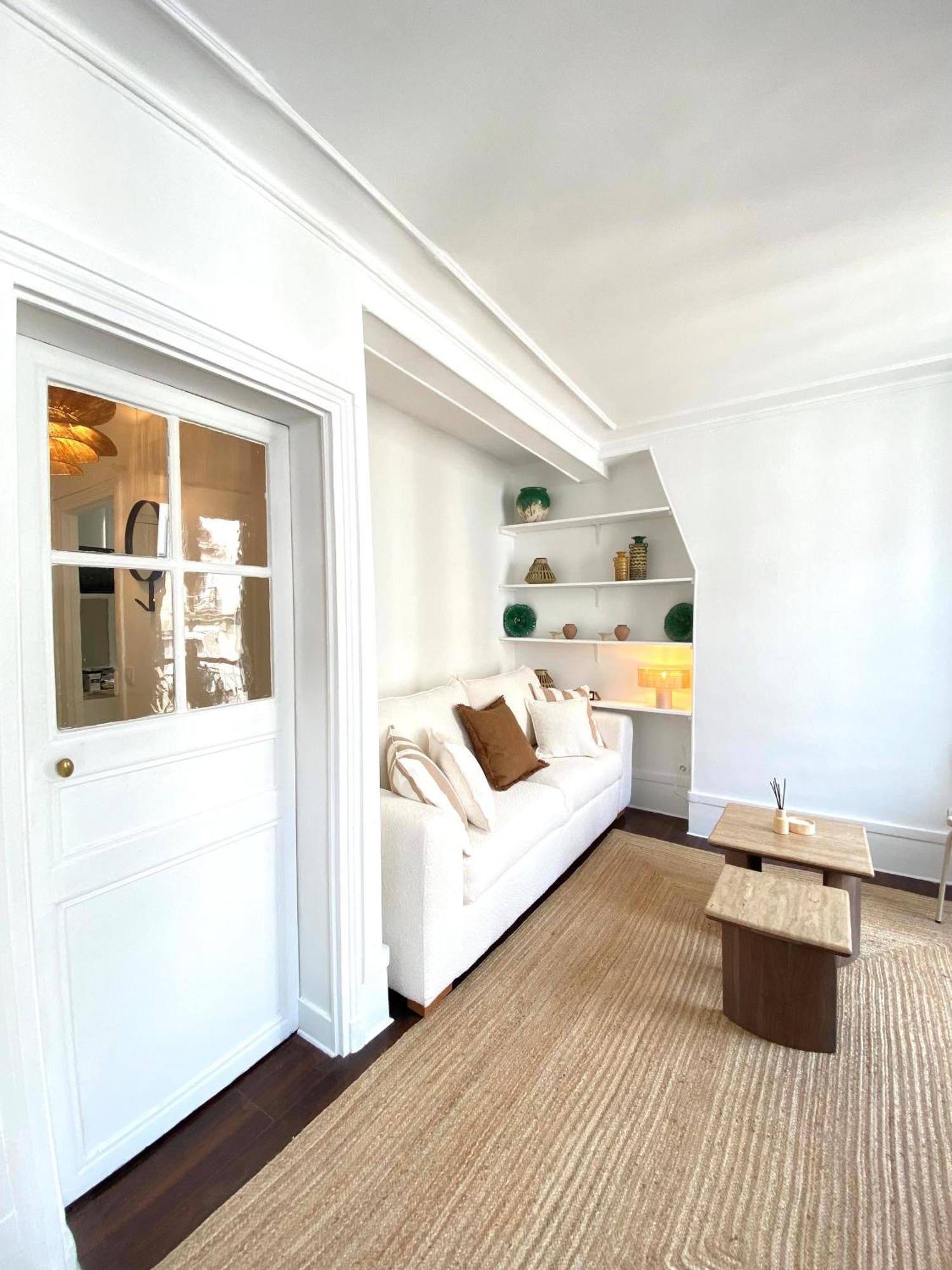 Aparthotel Elegant Montmartre Overlooking Rooftops